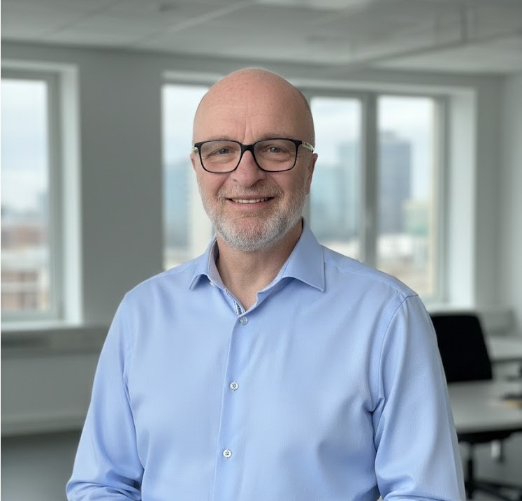 Dr. Dirk Koetting